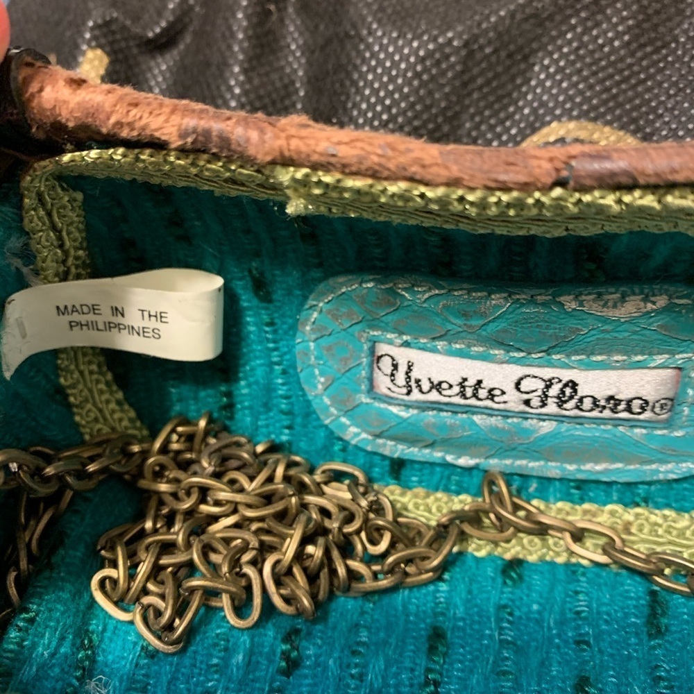 Yvette Floro evening bag - Picture 5 of 11